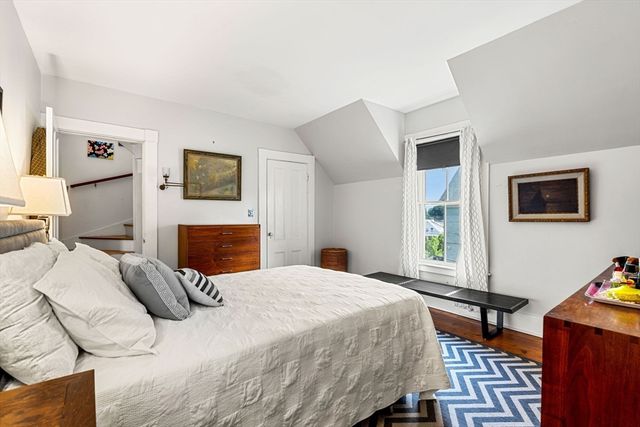 59 Summer St, Salem, MA 01970