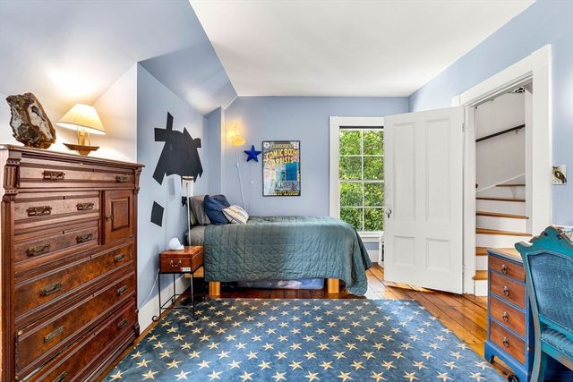 59 Summer St, Salem, MA 01970