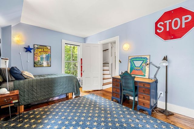 59 Summer St, Salem, MA 01970