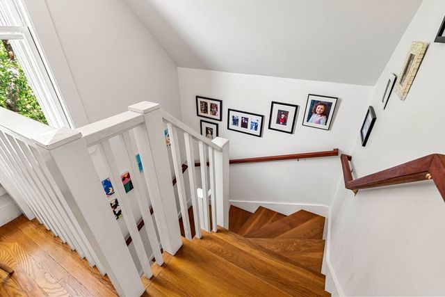 59 Summer St, Salem, MA 01970