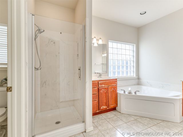 3006 W G Street, Jenks, OK 74037
