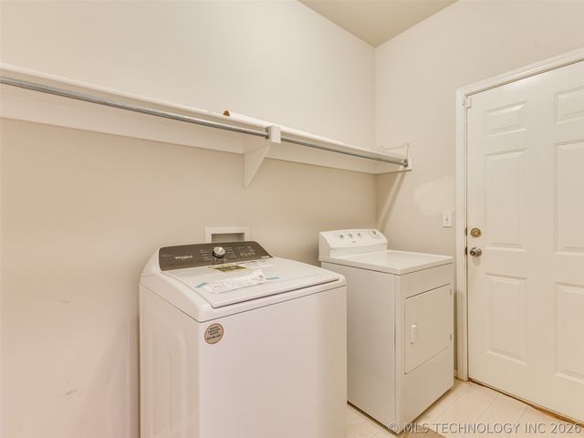 3006 W G Street, Jenks, OK 74037