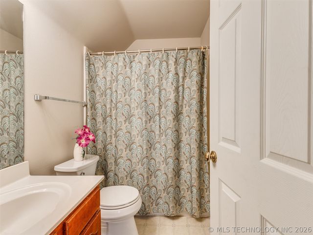 3006 W G Street, Jenks, OK 74037
