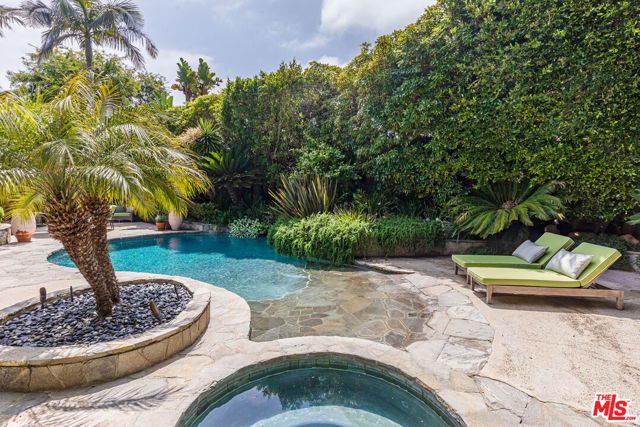 1185 Corsica Drive, Pacific Palisades (los Angeles), CA 90272