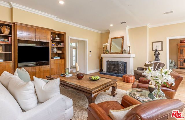 1185 Corsica Drive, Pacific Palisades (los Angeles), CA 90272