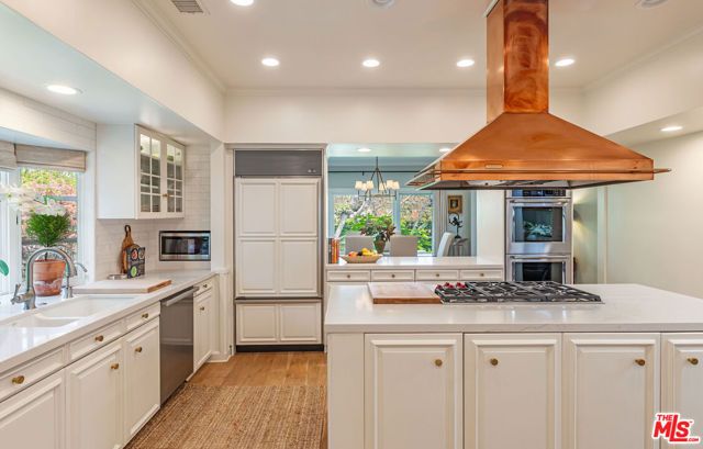 1185 Corsica Drive, Pacific Palisades (los Angeles), CA 90272