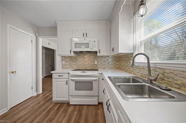 508 Timberneck CT, Hampton, VA 23663