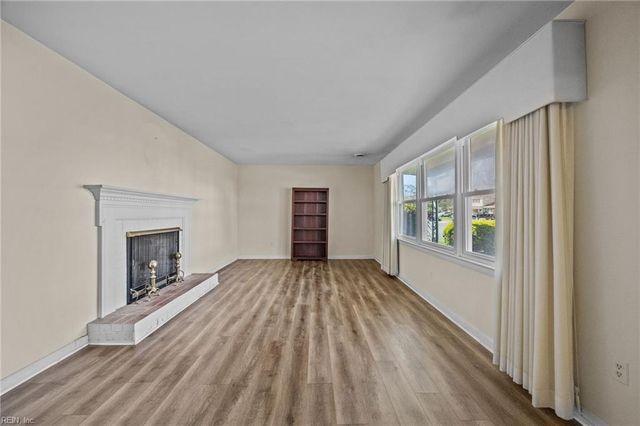 508 Timberneck CT, Hampton, VA 23663