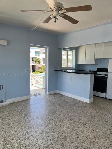 1006 Casuarina Rd 12, Delray Beach, FL 33483