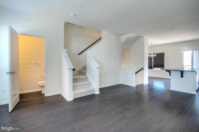 58 IRON GATE RD, Sicklerville, NJ 08081