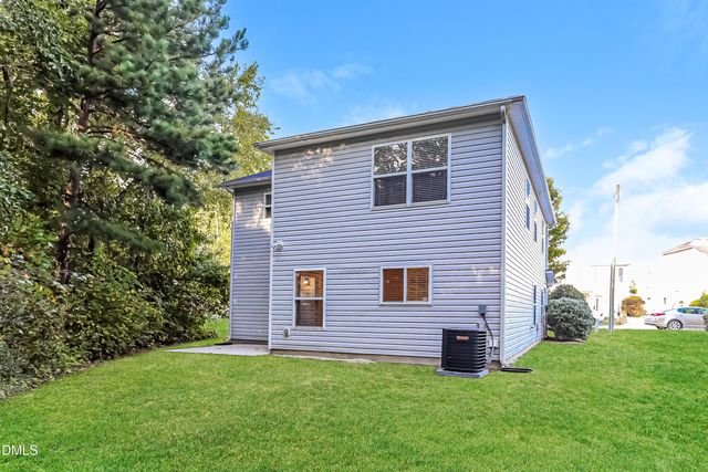 2623 Pebble Meadow Lane, Raleigh, NC 27610