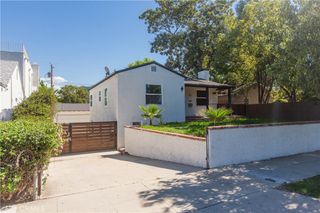 210 N Naomi, Burbank, CA 91505