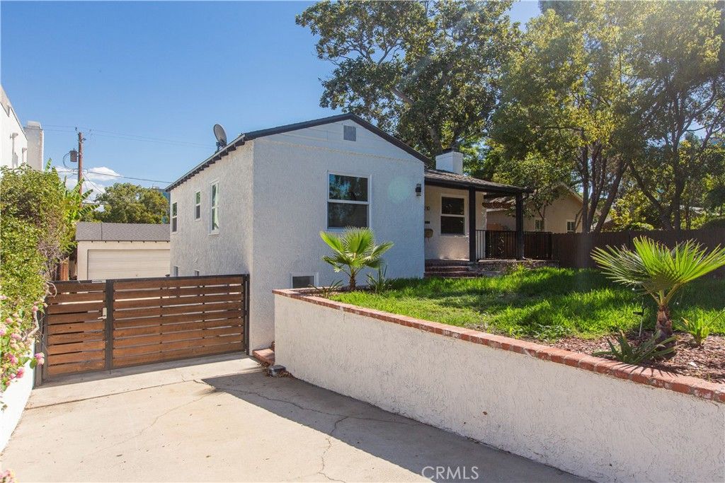210 N Naomi, Burbank, CA 91505 — photo 2