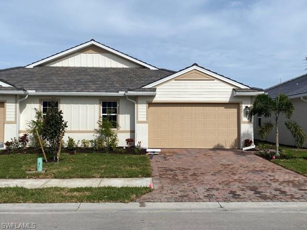 1023 Enbrook LOOP, Naples, FL 34114