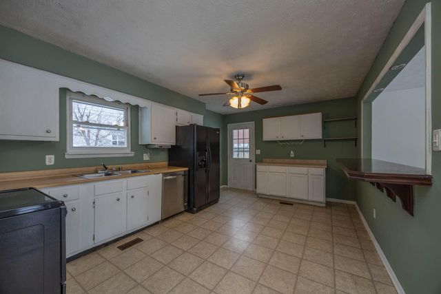 26 Raintree Drive, Cynthiana, KY 41031