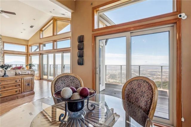 24143 Rockview, Crestline, CA 92325