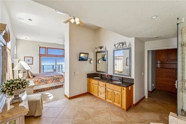 24143 Rockview, Crestline, CA 92325