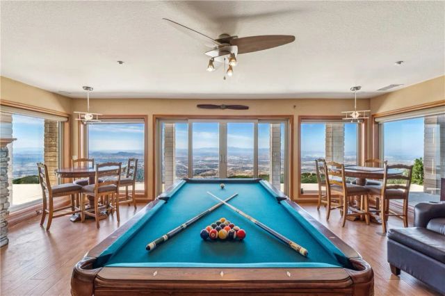 24143 Rockview, Crestline, CA 92325