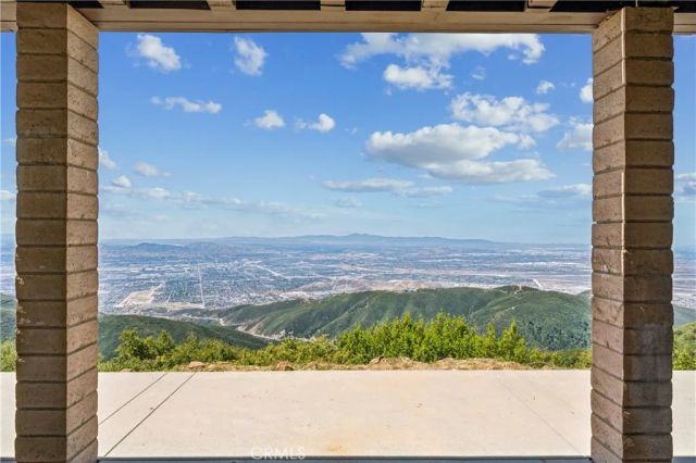 24143 Rockview, Crestline, CA 92325