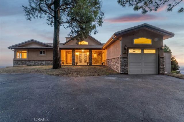 24143 Rockview, Crestline, CA 92325