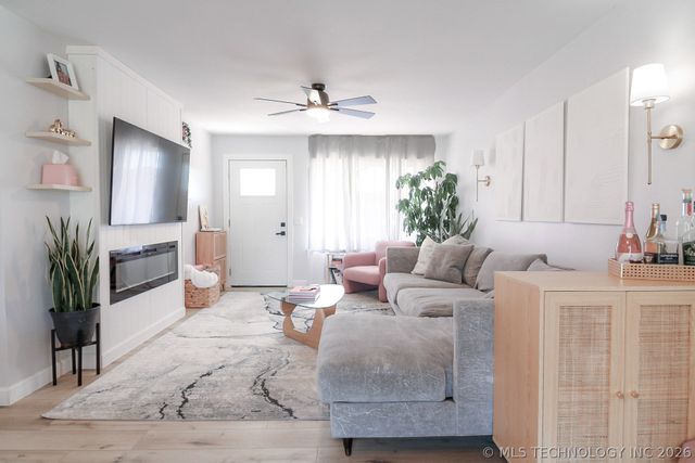 1537 E 50th Street, Tulsa, OK 74105