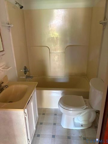 2800 Milhorn St, Chesterfield, VA 23834
