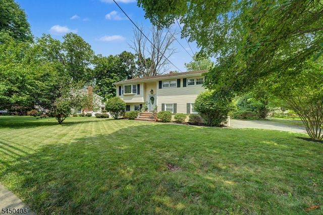 231 Greenwood Ave, Madison Boro, NJ 07940