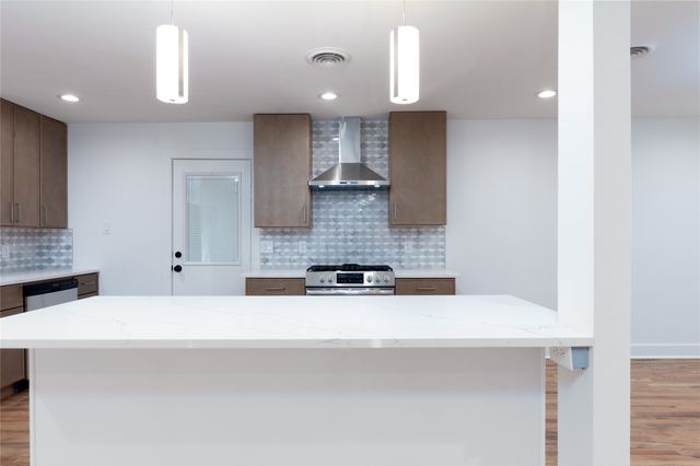 1241 Stevens Ridge Drive, Dallas, TX 75211
