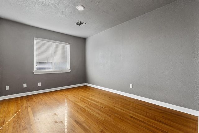 3221 NW 39th Terrace, Oklahoma City, OK 73112