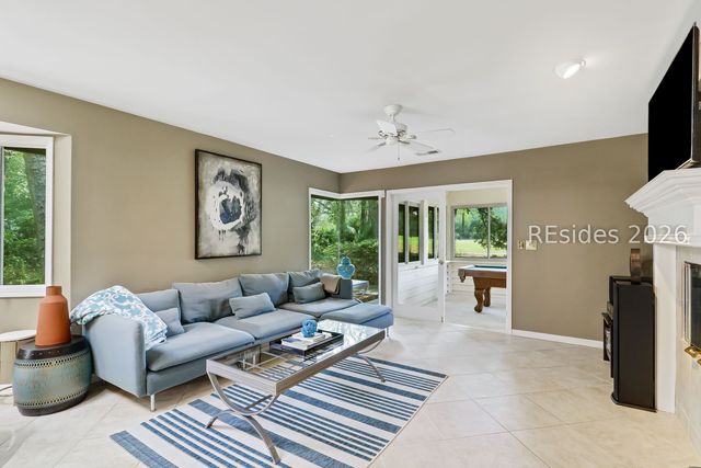 5 Deerfield Ct, Hilton Head Island, SC 29926