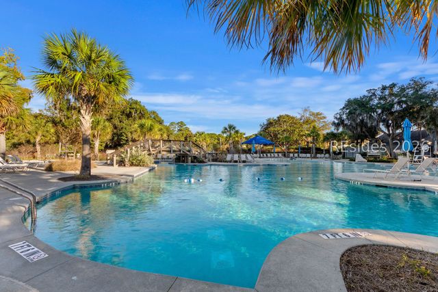 5 Deerfield Ct, Hilton Head Island, SC 29926