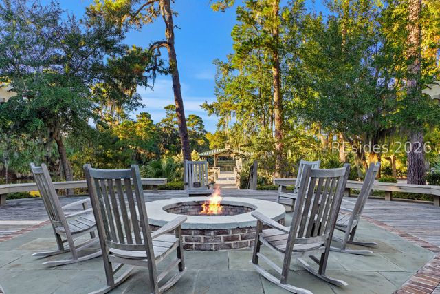 5 Deerfield Ct, Hilton Head Island, SC 29926