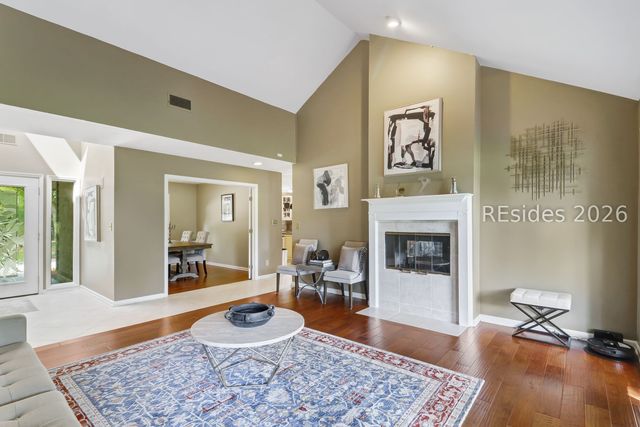 5 Deerfield Ct, Hilton Head Island, SC 29926