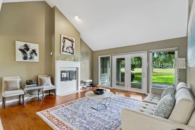 5 Deerfield Ct, Hilton Head Island, SC 29926
