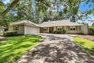 5 Deerfield Ct, Hilton Head Island, SC 29926