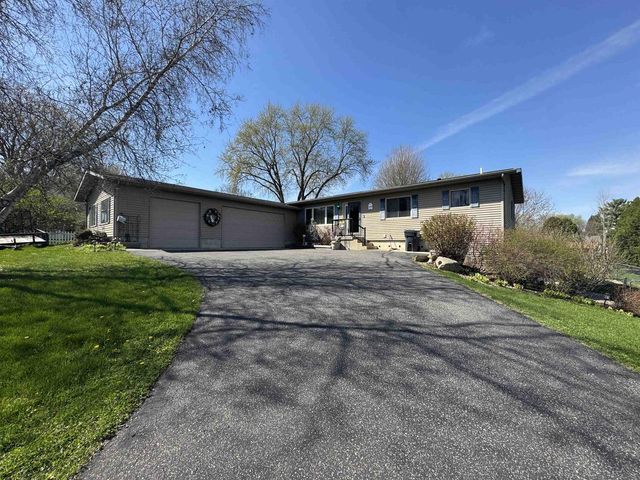 218 Ryan Street, Lodi, WI 53555
