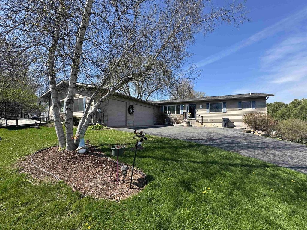 218 Ryan Street, Lodi, WI 53555