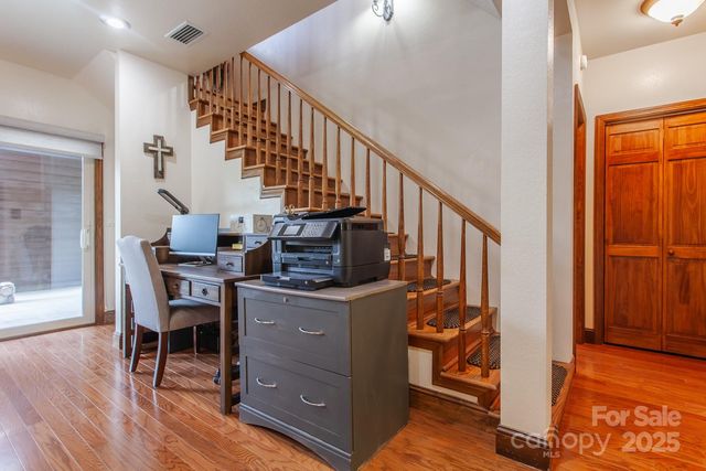 100 Chestnut Oak Ridge, Robbinsville, NC 28056