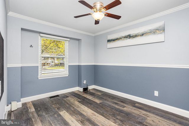 5 KINGS CT, Elkton, MD 21921