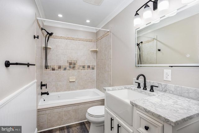 5 KINGS CT, Elkton, MD 21921