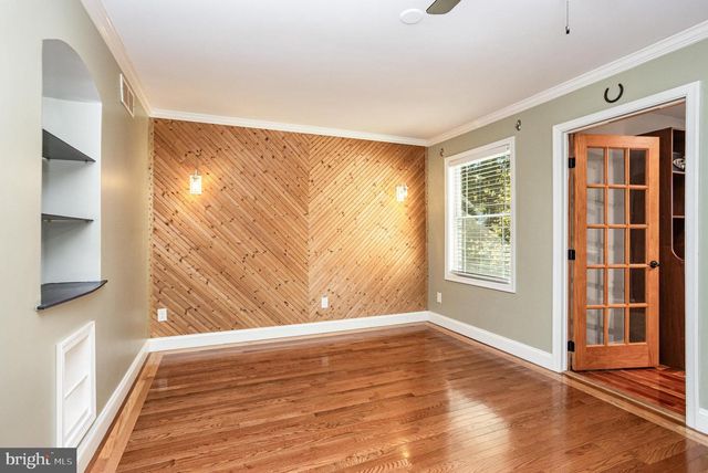 5 KINGS CT, Elkton, MD 21921