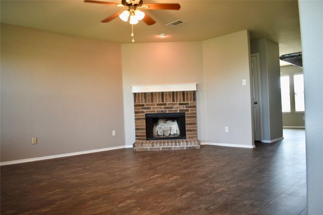 7005 WELSHMAN Drive, Fort Worth, TX 76137