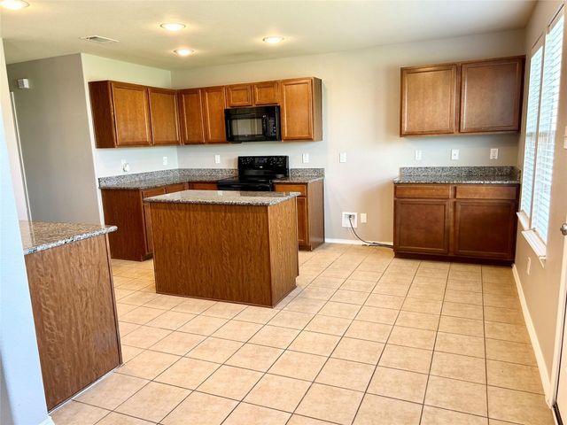 7005 WELSHMAN Drive, Fort Worth, TX 76137