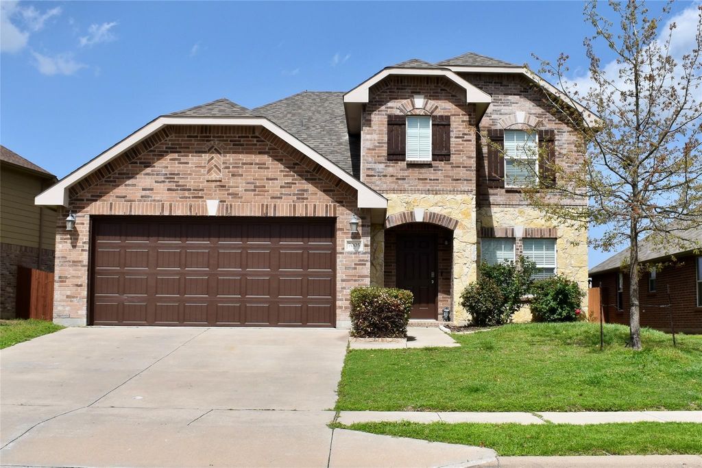 7005 WELSHMAN Drive, Fort Worth, TX 76137