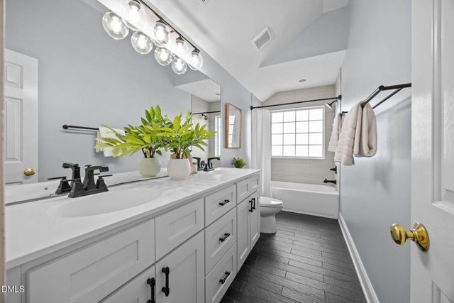 450 Seastone Street, Raleigh, NC 27603