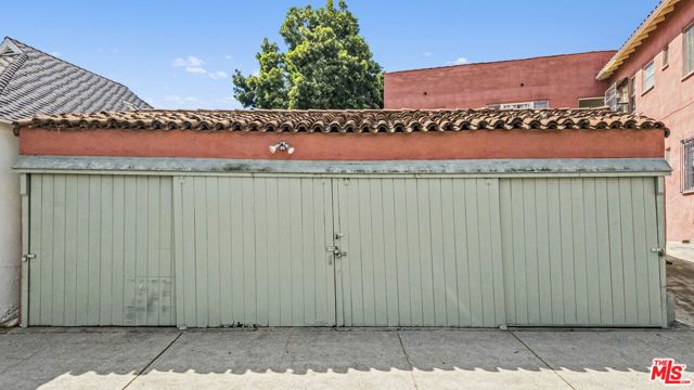 6022 W 8th Street, Los Angeles, CA 90036