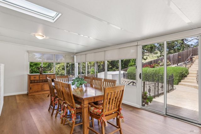 105 Woodstock Ct, Benicia, CA 94510