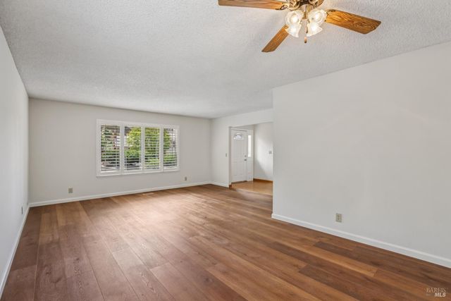 105 Woodstock Ct, Benicia, CA 94510