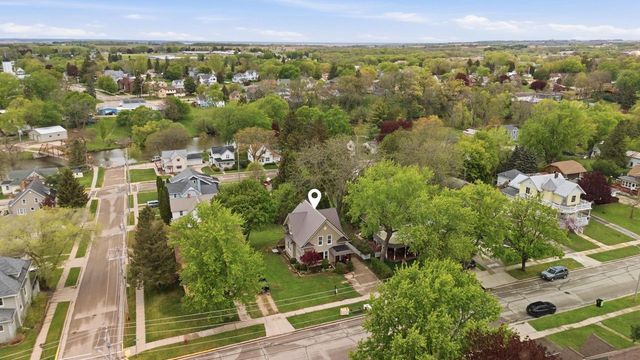 123 N German STREET, Mayville, WI 53050