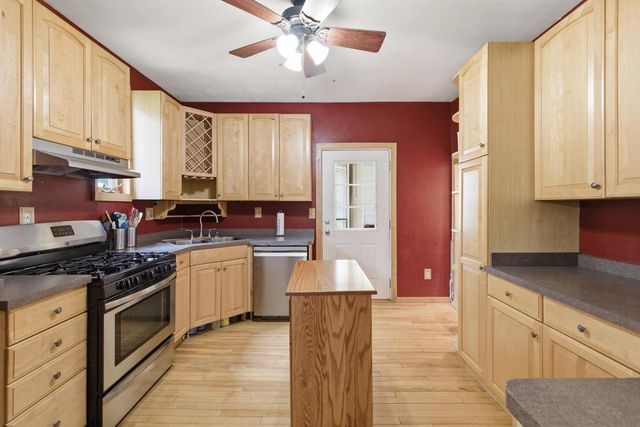 123 N German STREET, Mayville, WI 53050